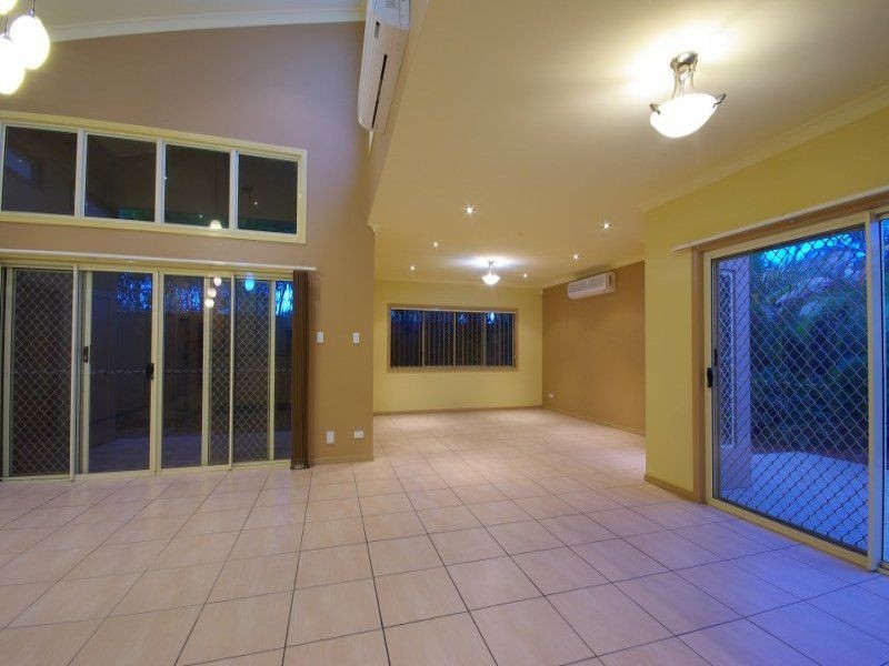 Biggera Waters QLD 4216