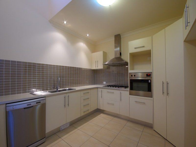 Biggera Waters QLD 4216