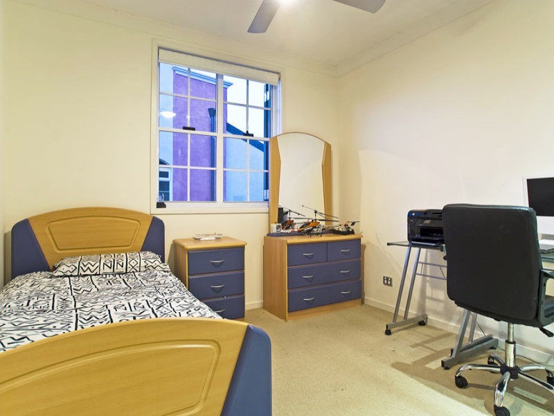 Carrara QLD 4211