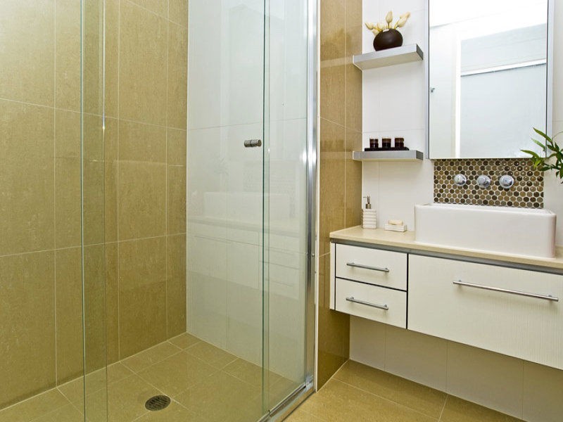 Carrara QLD 4211
