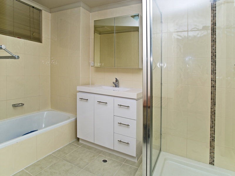 Runaway Bay QLD 4216