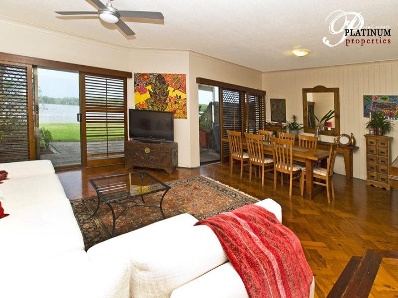 Villa 6/81 Boykambil Esplanade, Hope Island QLD 4212