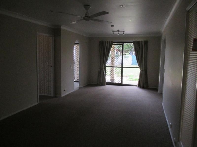 48 Broadwater Street, Runaway Bay QLD 4216