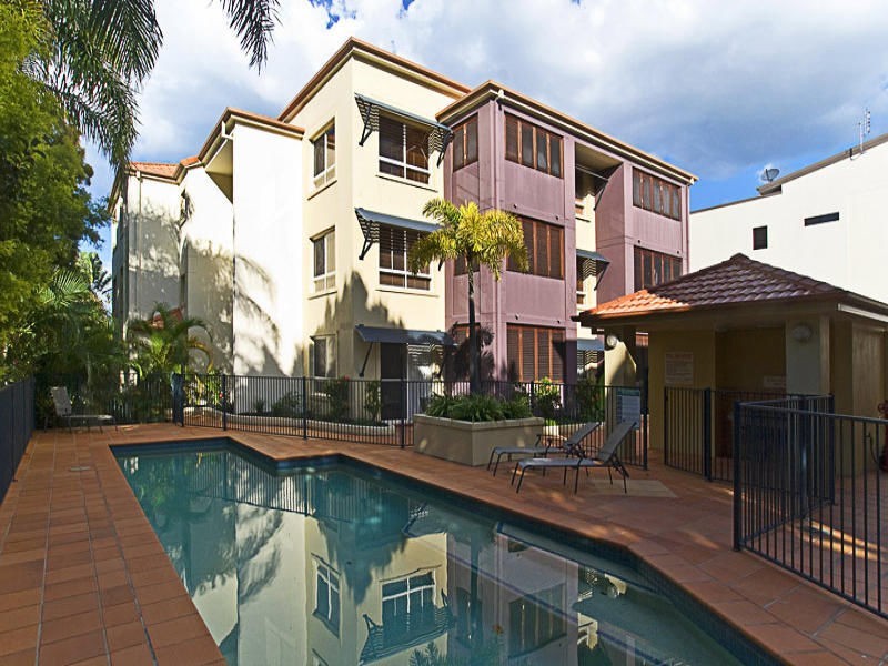 Runaway Bay QLD 4216