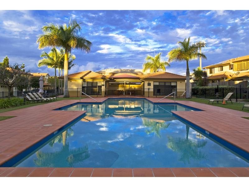 Carrara QLD 4211
