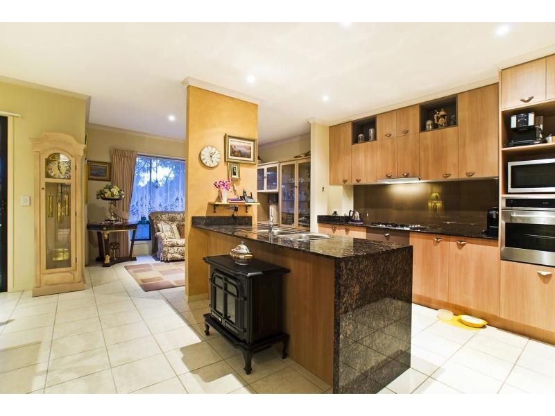 Carrara QLD 4211