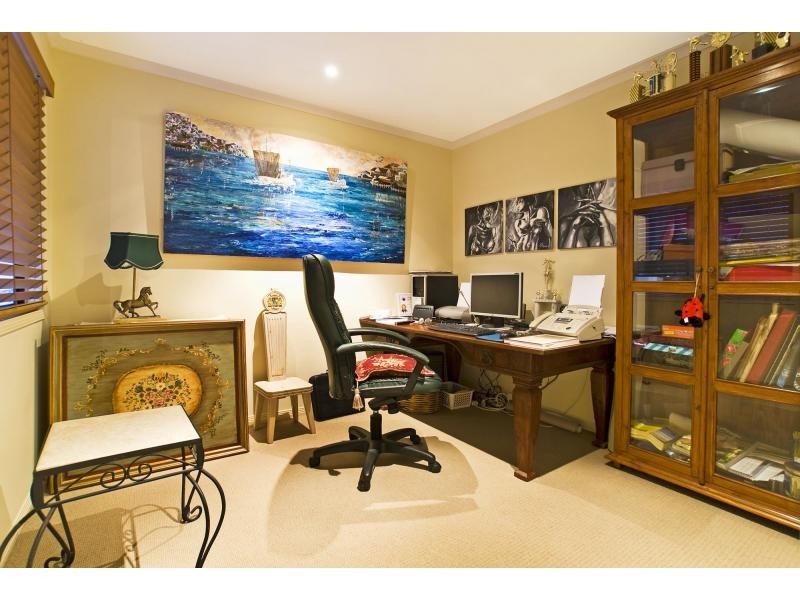 Carrara QLD 4211
