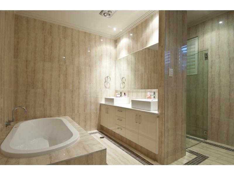 Biggera Waters QLD 4216