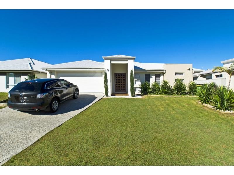 Hope Island QLD 4212