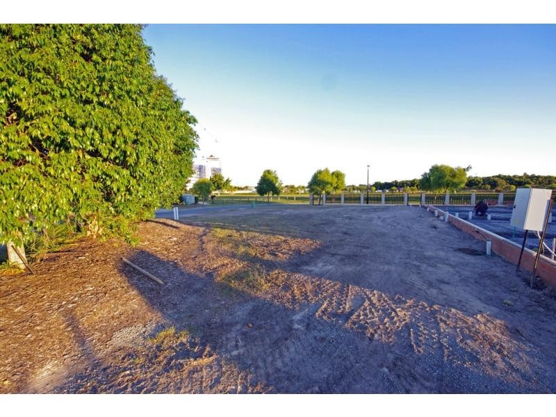 Biggera Waters QLD 4216