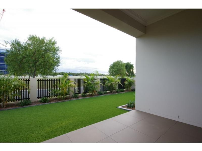 Biggera Waters QLD 4216