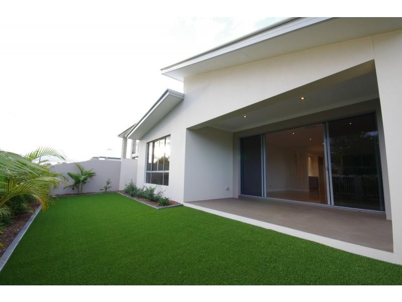 Biggera Waters QLD 4216