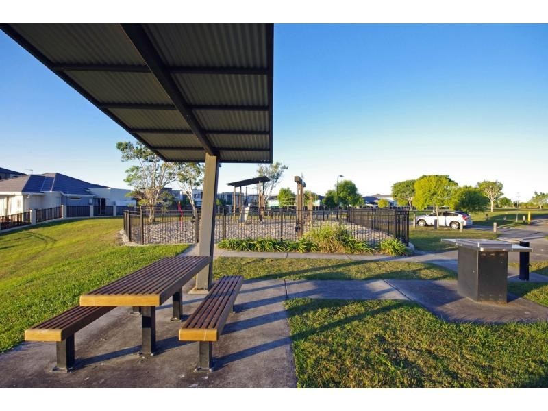 Biggera Waters QLD 4216