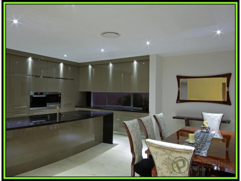 Sovereign Islands QLD 4216