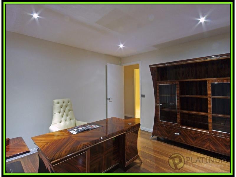 Sovereign Islands QLD 4216