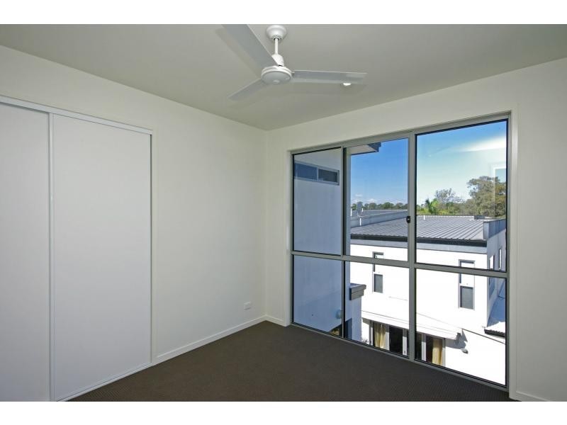 Southport QLD 4215