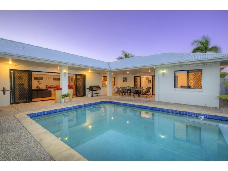 Runaway Bay QLD 4216