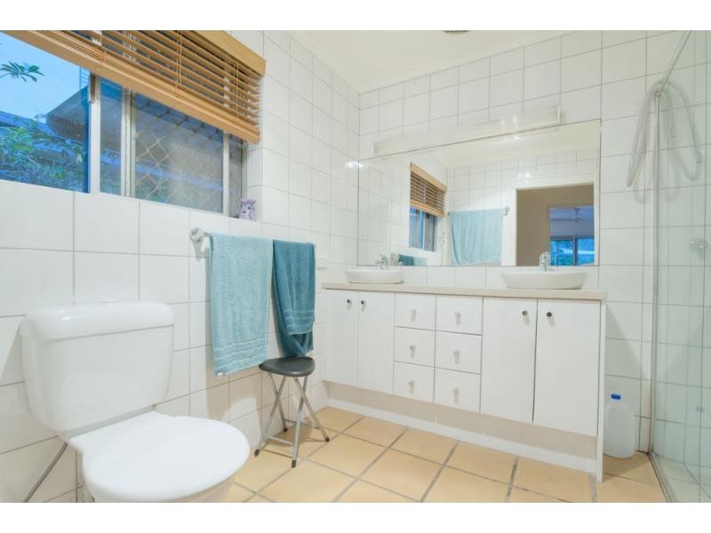 Broadbeach Waters QLD 4218