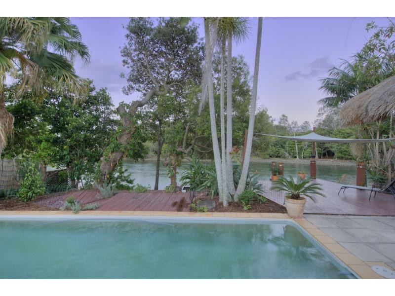 Broadbeach Waters QLD 4218