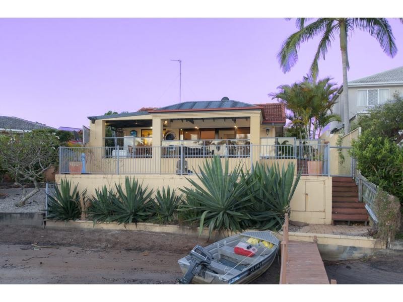 Sorrento QLD 4217