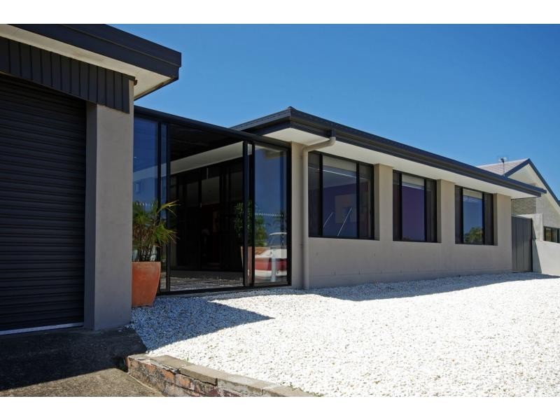 Paradise Point QLD 4216