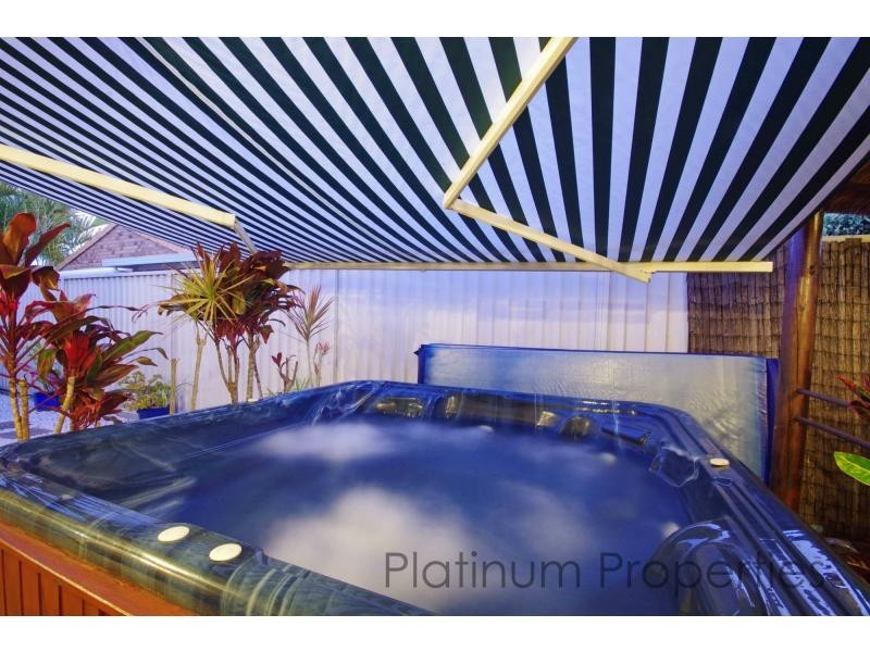 Coombabah QLD 4216