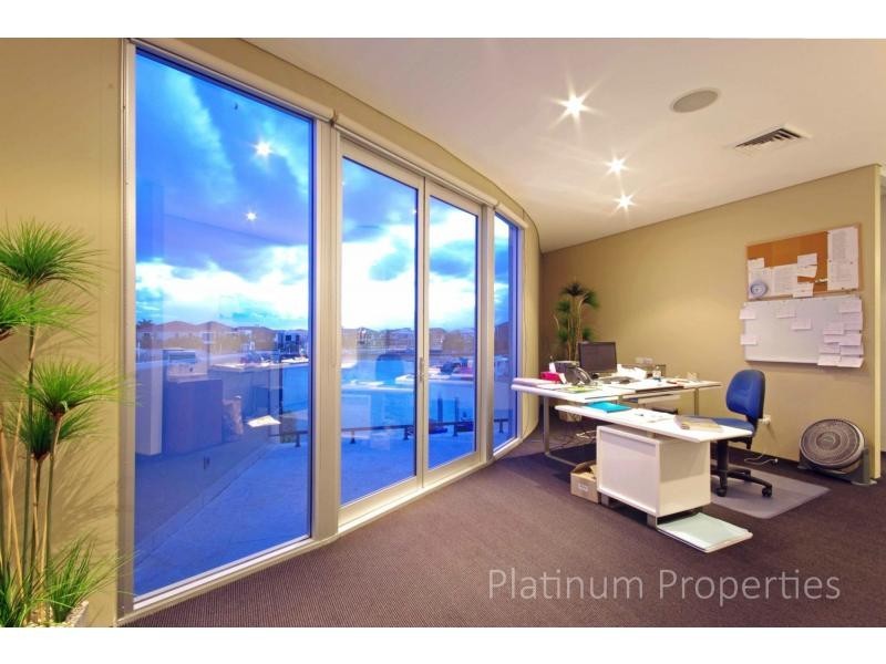 Sovereign Islands QLD 4216