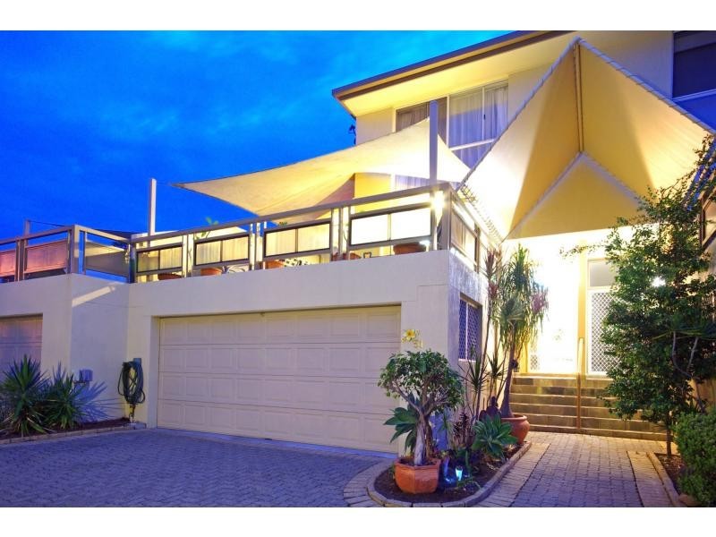 Runaway Bay QLD 4216