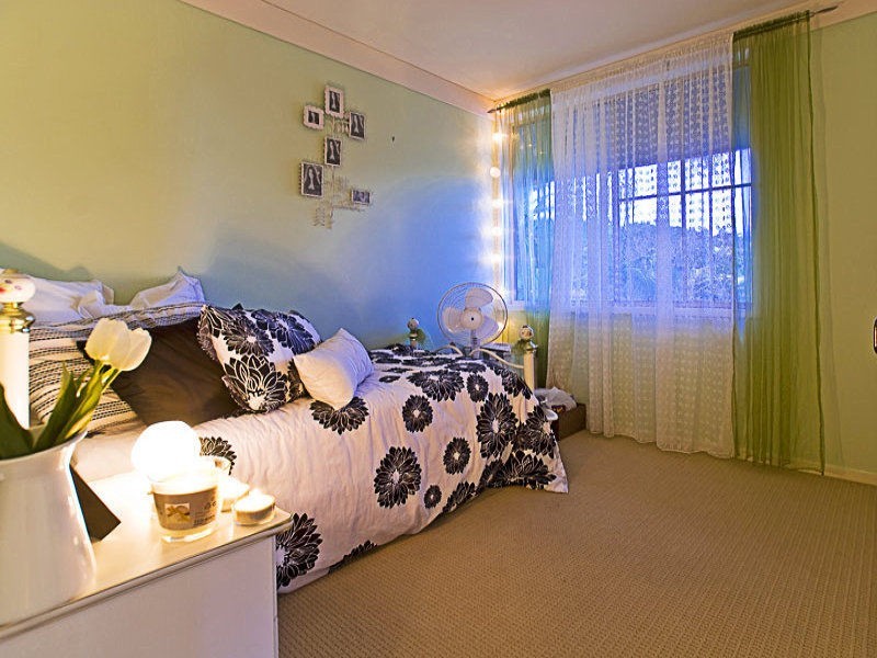 Ashmore QLD 4214