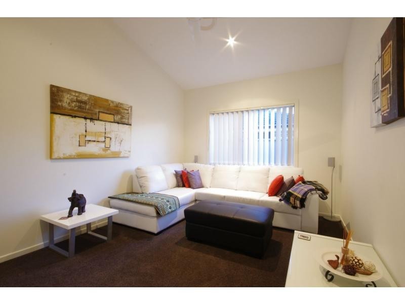 Coombabah QLD 4216