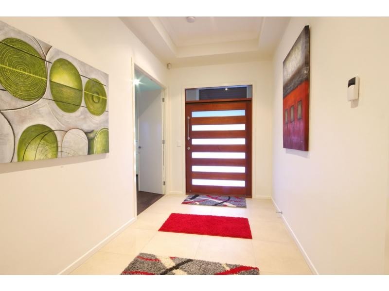 Coombabah QLD 4216