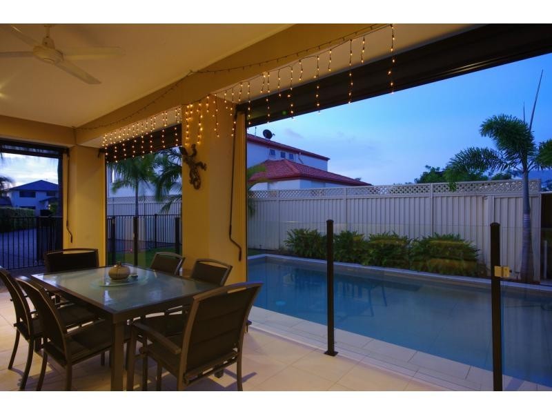 Coombabah QLD 4216