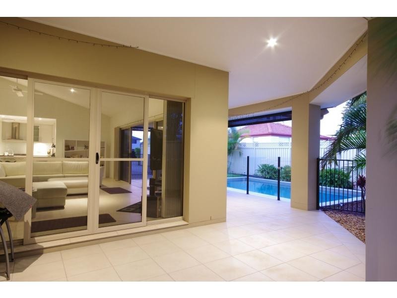 Coombabah QLD 4216