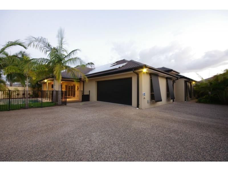 Coombabah QLD 4216