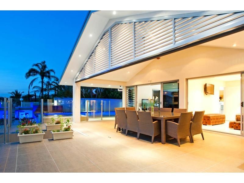Paradise Point QLD 4216