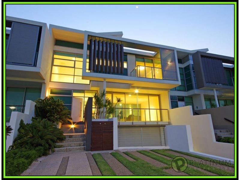 Paradise Point QLD 4216