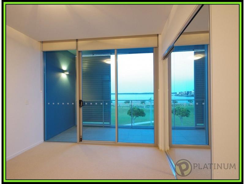 Paradise Point QLD 4216