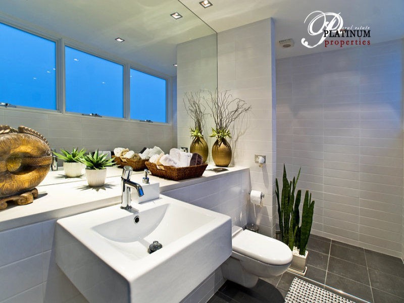 Sanctuary Cove QLD 4212