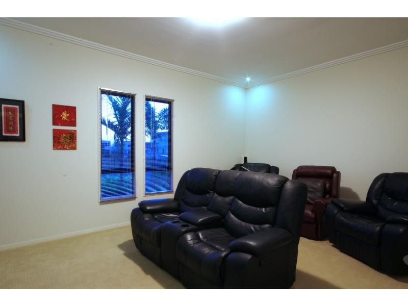 Biggera Waters QLD 4216