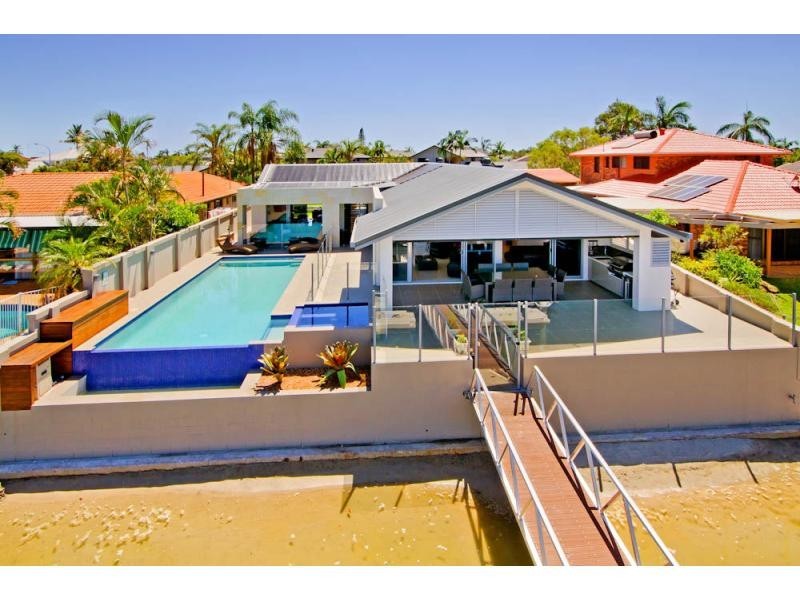 Paradise Point QLD 4216