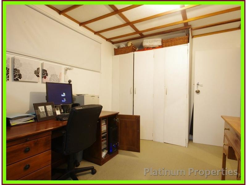 Paradise Point QLD 4216