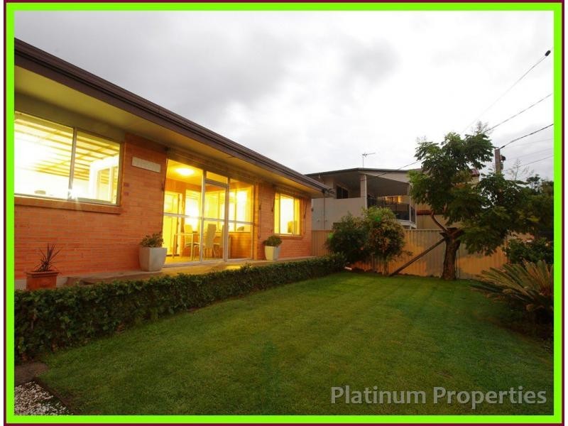 Paradise Point QLD 4216