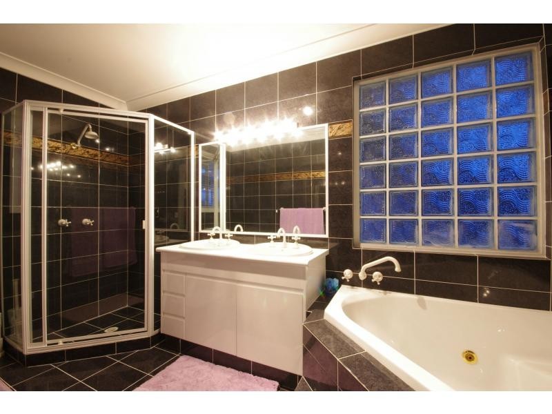 Runaway Bay QLD 4216