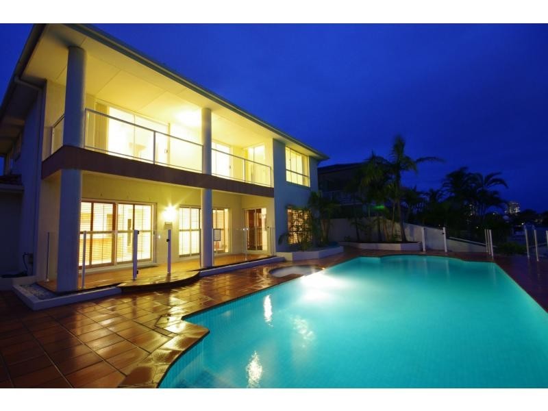 Runaway Bay QLD 4216