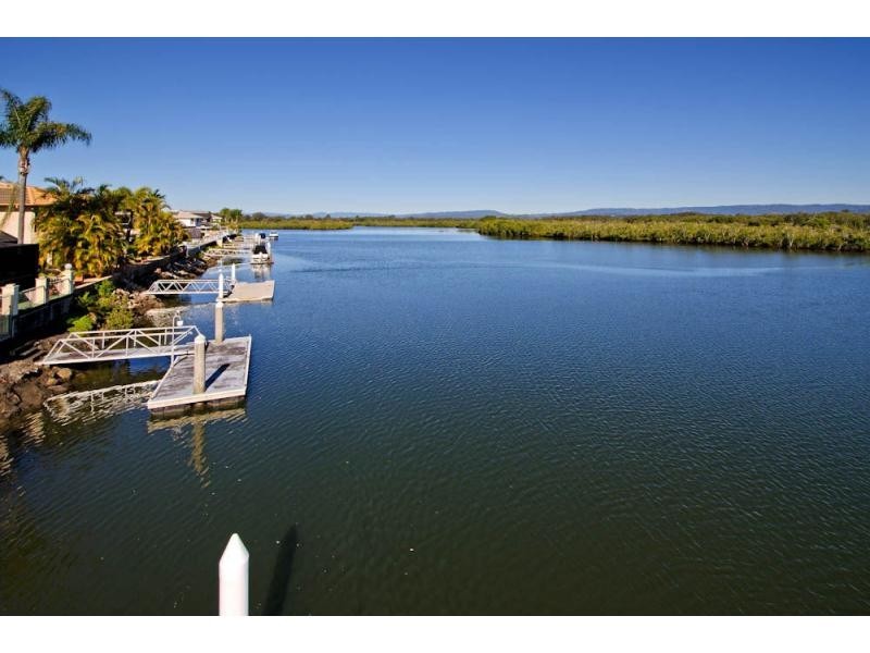 Paradise Point QLD 4216
