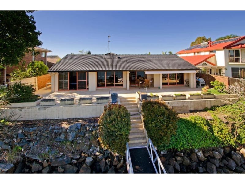 Paradise Point QLD 4216