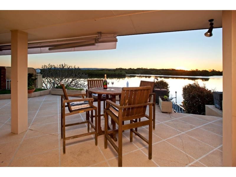 Paradise Point QLD 4216