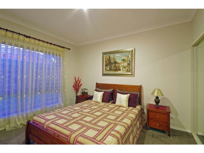 Hope Island QLD 4212