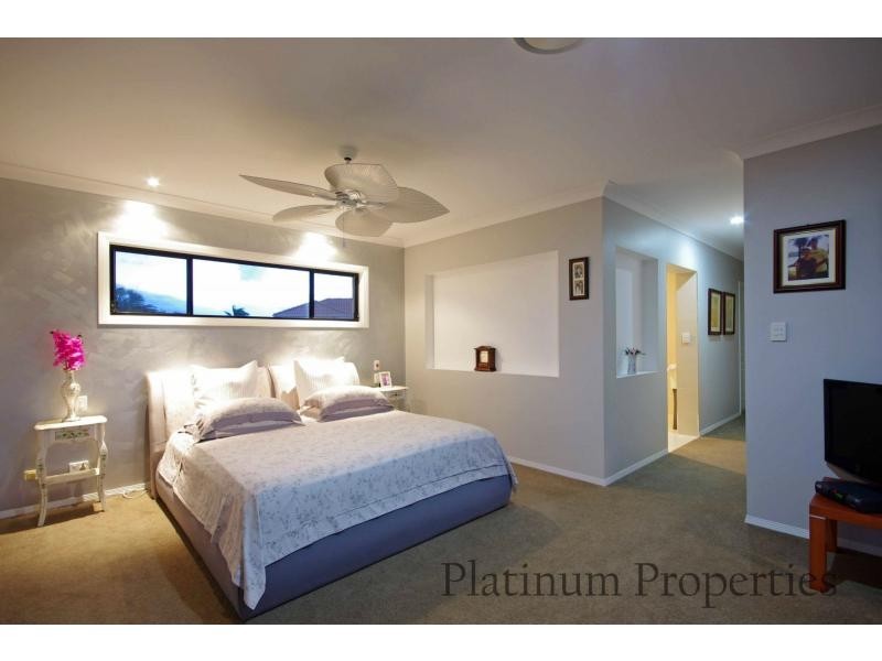 Hope Island QLD 4212