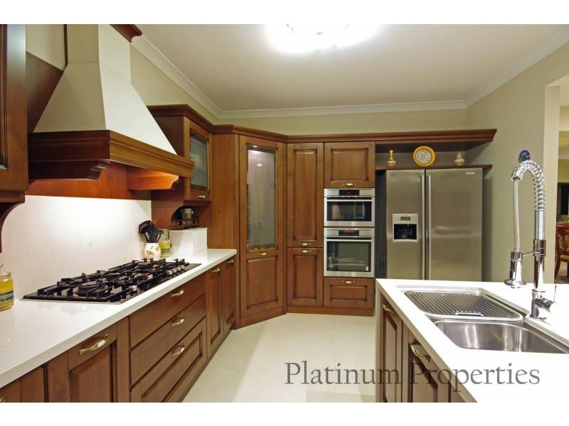 Hope Island QLD 4212